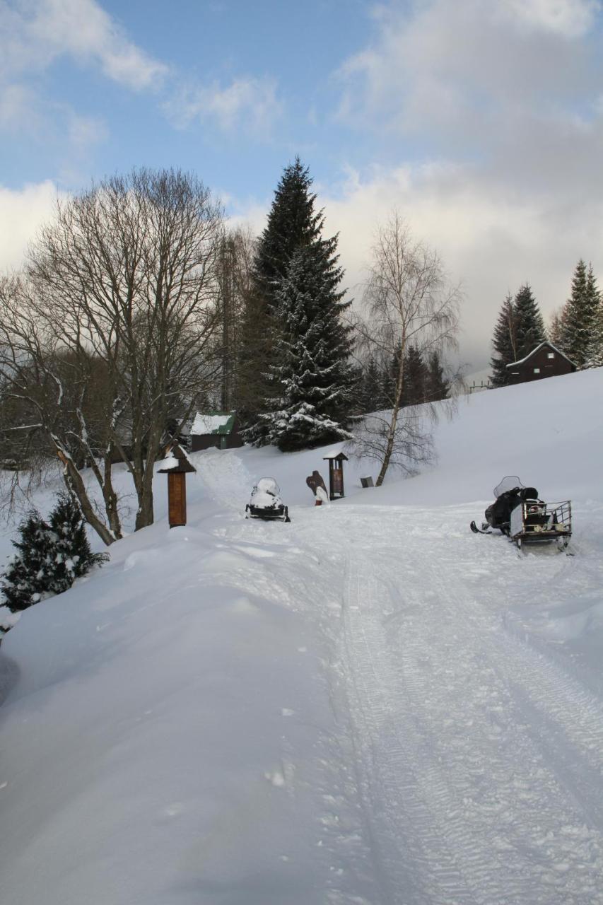 Hotel Hromovka Špindlerŭv Mlýn Buitenkant foto